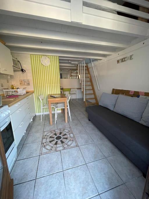 Maisonnette Rdc + Mezzanine Au Bord De L'Etang Лекат Екстер'єр фото